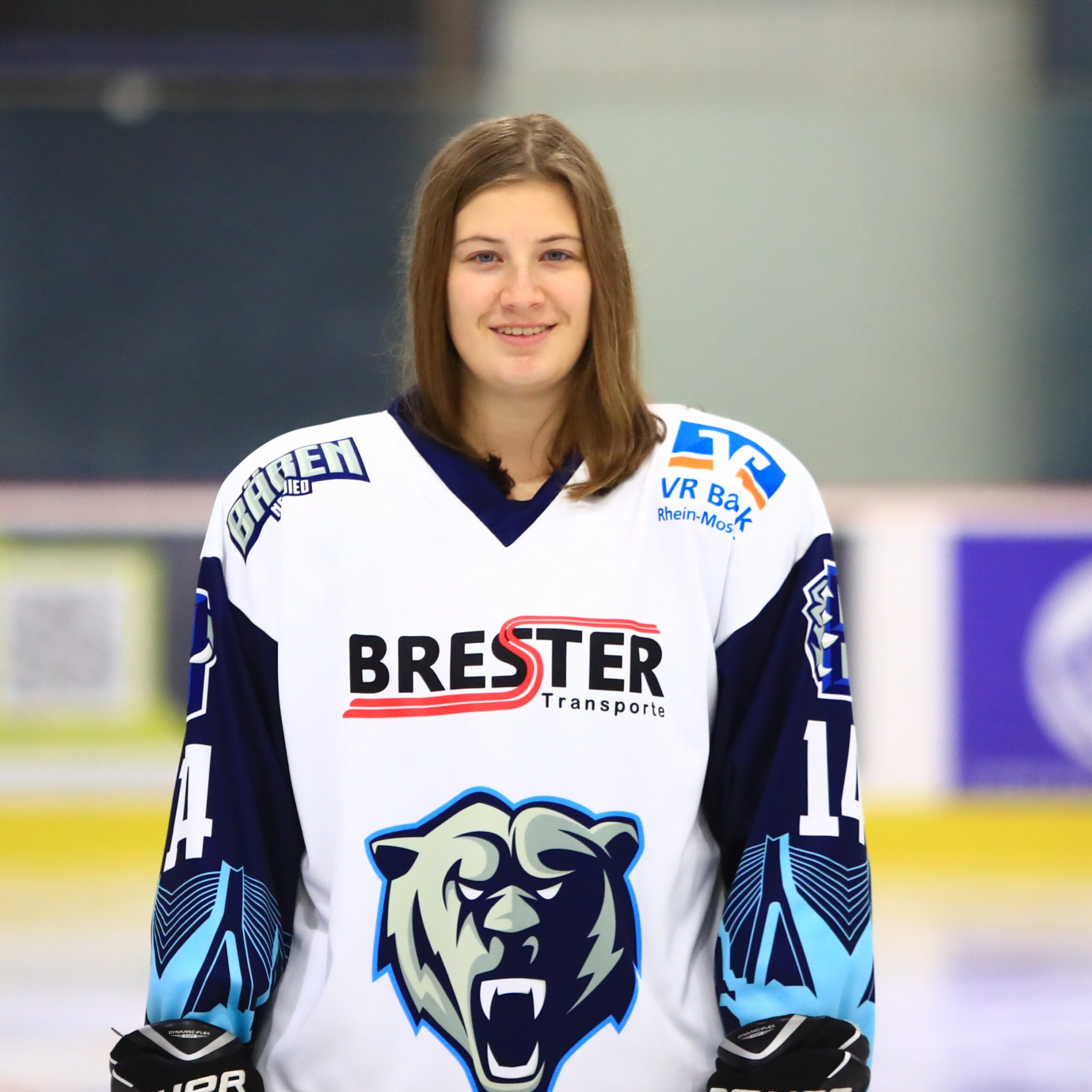 FÜLLER Hanna