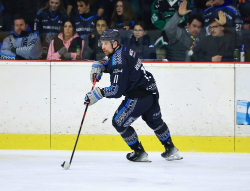 Mister Vereinstreue bleibt beim EHC Neuwied
