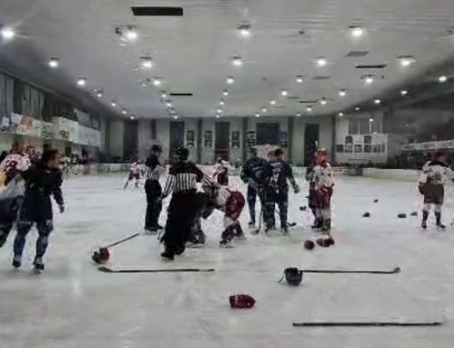 Skandalspiel endet vorzeitig mit Massenschlägerei