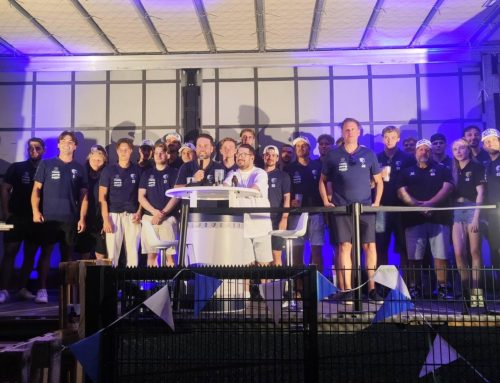 Bären feiern Saisoneröffnung am Icehouse